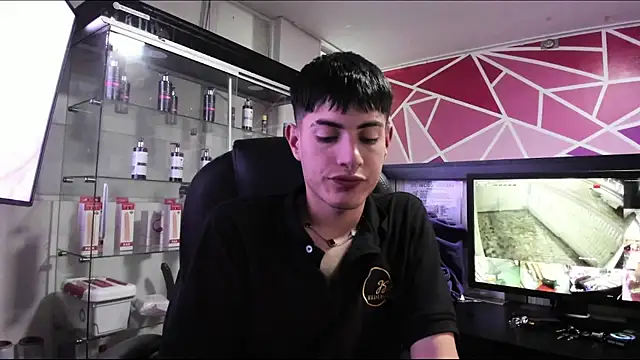 andylol330 online show from 24, 7, 2026
