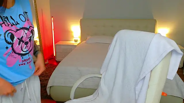 BabyyGirll  online show from 29, 5, 2026