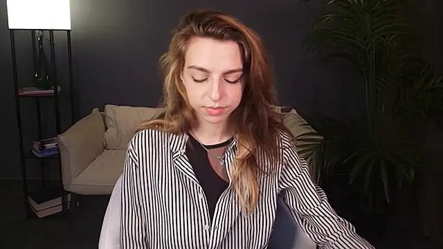 CherryCl0ud online show from 25, 5, 2026