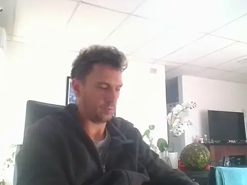 sebasevi online show from 12, 5, 2026