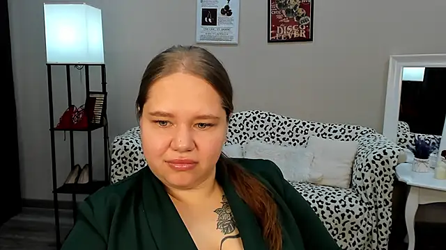 Snapshot of DianaKristol chatting on 17, 5, 2026 DianaKristol online show from 17, 5, 2026