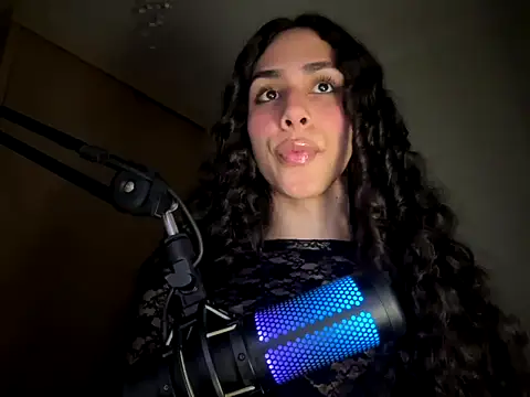 Snapshot of marquezaaa chatting on 21, 5, 2026 marquezaaa online show from 21, 5, 2026