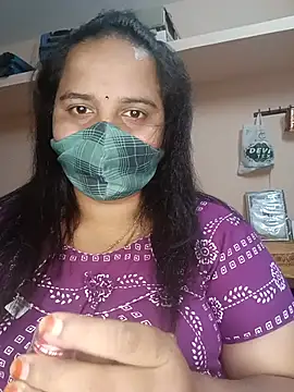 Snapshot of pirainilla chatting on 12, 7, 2026 pirainilla online show from 12, 7, 2026