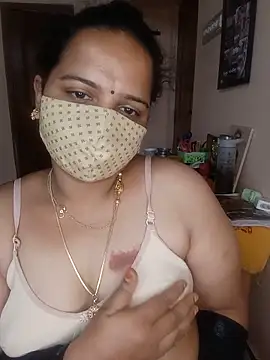 pirainilla online show from 3, 6, 2026