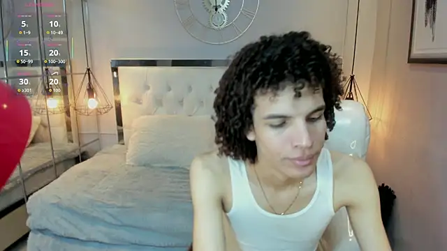 Snapshot of felix_haze chatting on 7, 6, 2026 felix haze online show from 7, 6, 2026