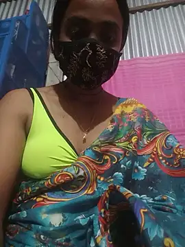 Snapshot of Hotgirl-sara-97 chatting on 1, 7, 2026 Hotgirl-sara-97 online show from 1, 7, 2026
