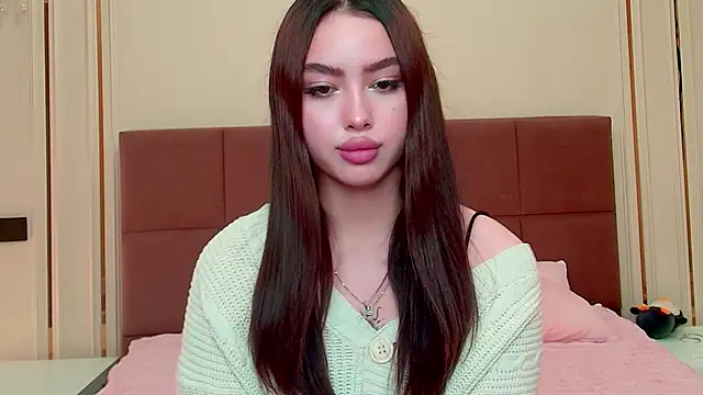 Snapshot of maddie_perezz chatting on 17, 5, 2026 maddie perezz online show from 17, 5, 2026