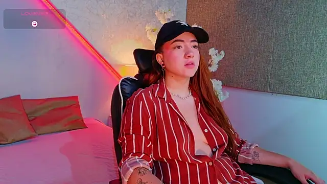 Snapshot of Lexavega_ chatting on 4, 7, 2026 Lexavega online show from 4, 7, 2026
