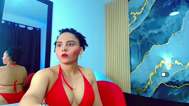 Snapshot of Sol__Latina chatting on 11, 6, 2026 Sol Latina online show from 11, 6, 2026