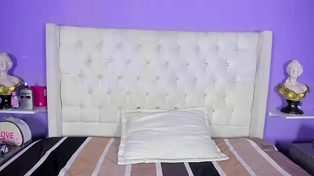 Snapshot of candy_queens_ chatting on 25, 6, 2026 candy queens online show from 25, 6, 2026
