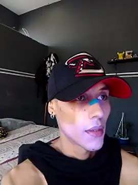 maxwell crazy1 online show from 4, 6, 2026