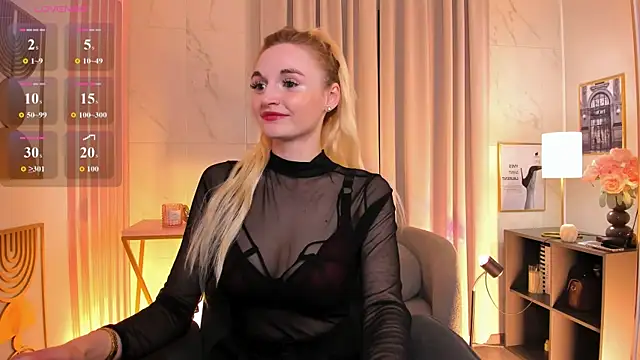 Snapshot of Mila__Lux chatting on 17, 6, 2026 Mila Lux online show from 17, 6, 2026