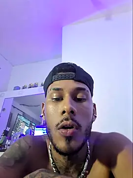 Snapshot of boyzac_ chatting on 1, 6, 2026 boyzac online show from 1, 6, 2026