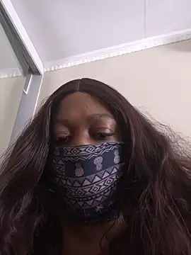 Snapshot of Pearlyblack chatting on 14, 5, 2026 Pearlyblack online show from 14, 5, 2026