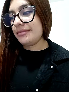 cutetemari online show from 4, 6, 2026