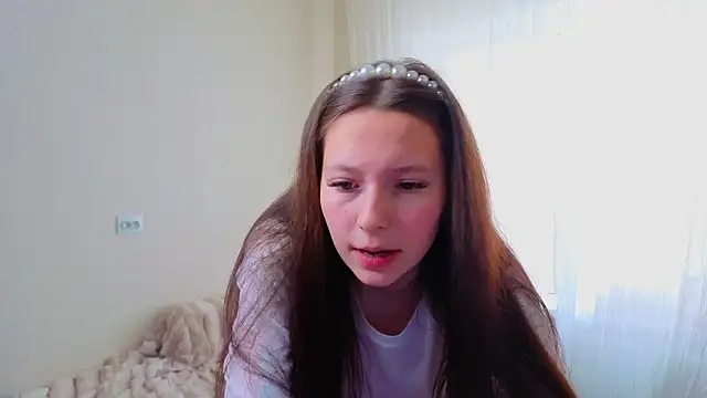Snapshot of nivorelle chatting on 17, 5, 2026 nivorelle online show from 17, 5, 2026