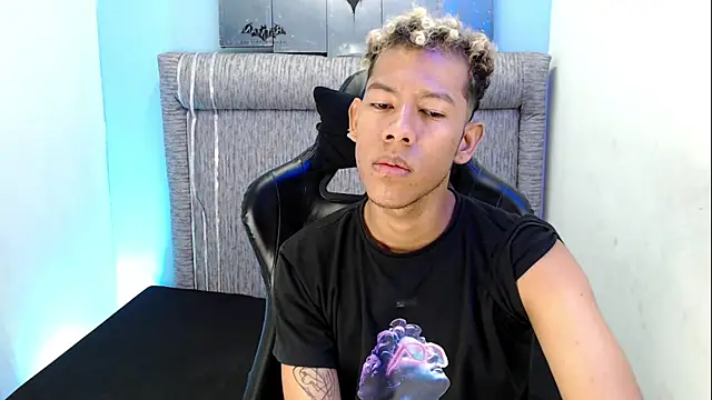Snapshot of Taylerr_18 chatting on 6, 6, 2026 Taylerr 18 online show from 6, 6, 2026