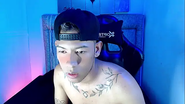 Snapshot of Taylerr_18 chatting on 6, 6, 2026 Taylerr 18 online show from 6, 6, 2026