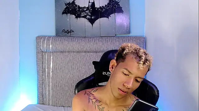Snapshot of Taylerr_18 chatting on 16, 5, 2026 Taylerr 18 online show from 16, 5, 2026