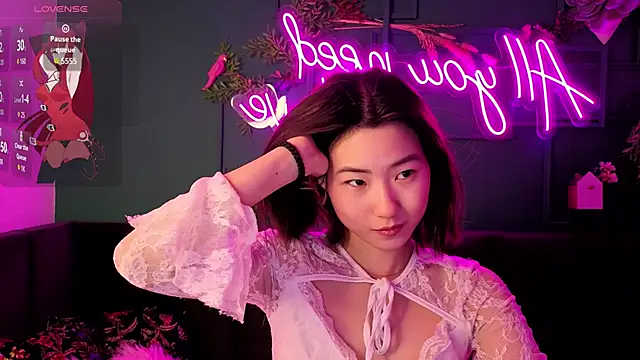 Snapshot of Runi_Asian chatting on 21, 6, 2026 Runi Asian online show from 21, 6, 2026