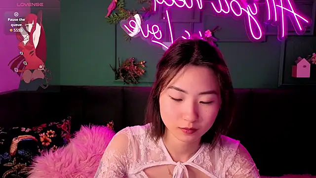 Snapshot of Runi_Asian chatting on 15, 6, 2026 Runi Asian online show from 15, 6, 2026