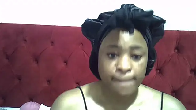 Queenleahx online show from 30, 5, 2026