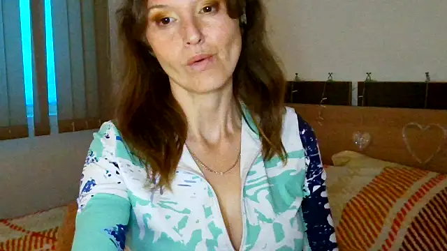 Snapshot of LoveElenika chatting on 14, 6, 2026 LoveElenika online show from 14, 6, 2026