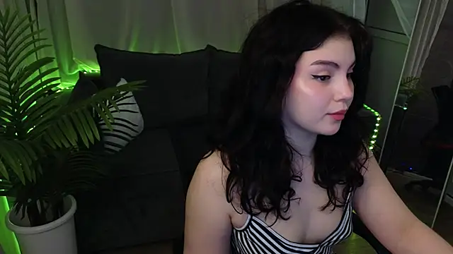Snapshot of lollyy_pop chatting on 24, 5, 2026 lollyy pop online show from 24, 5, 2026