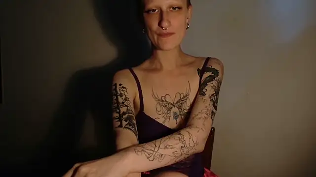 Snapshot of Candy_Rust chatting on 13, 6, 2026 Candy Rust online show from 13, 6, 2026