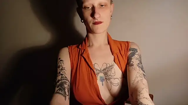 Candy Rust online show from 4, 6, 2026