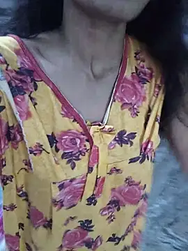 Snapshot of Bipasha_Vasu chatting on 7, 6, 2026 Bipasha Vasu online show from 7, 6, 2026