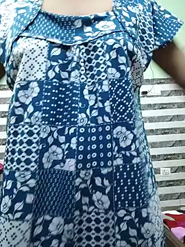 Snapshot of Bipasha_Vasu chatting on 2, 6, 2026 Bipasha Vasu online show from 2, 6, 2026