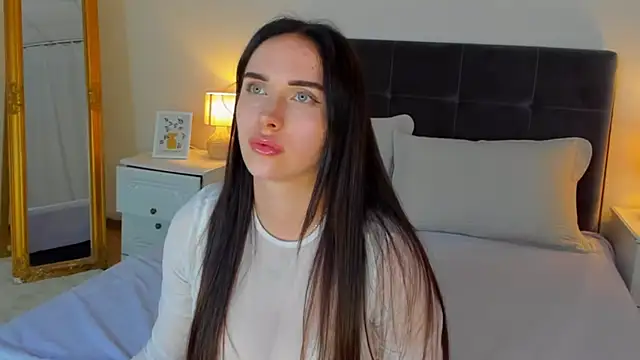 KellyWhites online show from 12, 6, 2026