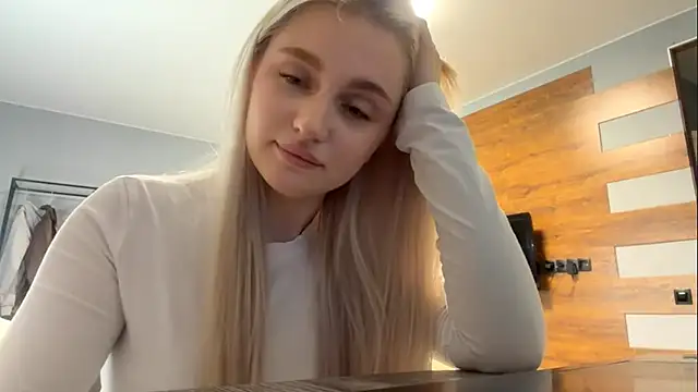 TiffanieSluyter online show from 14, 5, 2026