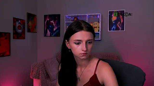 Snapshot of caroline_honeyy chatting on 11, 6, 2026 caroline honeyy online show from 11, 6, 2026