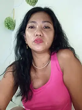 tinahturndo online show from 25, 5, 2026