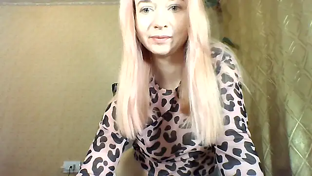 Snapshot of Lunaria5391 chatting on 31, 5, 2026 Lunaria5391 online show from 31, 5, 2026