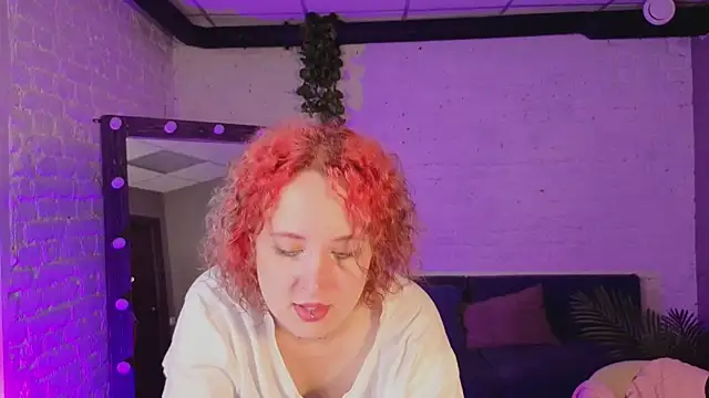 Snapshot of ScarlettSparkss chatting on 17, 6, 2026 ScarlettSparkss online show from 17, 6, 2026