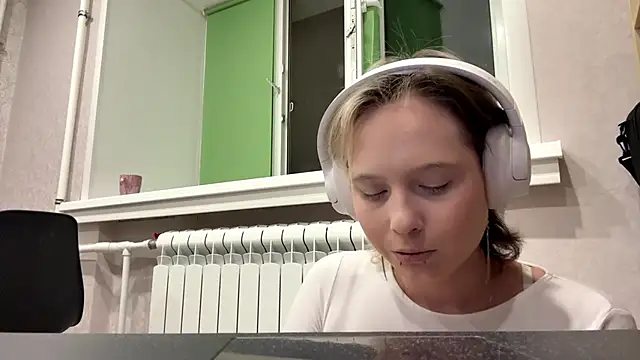Snapshot of CuteLilit chatting on 10, 6, 2026 CuteLilit online show from 10, 6, 2026