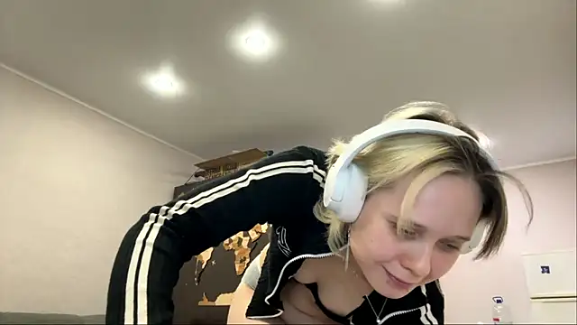 Snapshot of CuteLilit chatting on 13, 6, 2026 CuteLilit online show from 13, 6, 2026