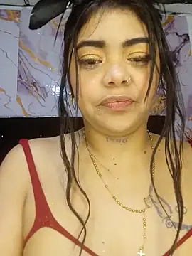 luxuryluna online show from 19, 5, 2026