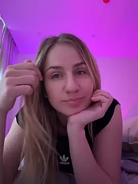 Snapshot of AnnaMist_ chatting on 23, 5, 2026 AnnaMist online show from 23, 5, 2026