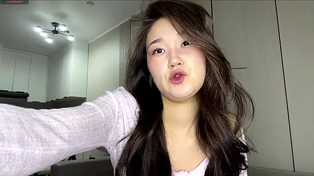 Snapshot of very_hot_japanese_girl chatting on 20, 6, 2026 very hot japanese girl online show from 20, 6, 2026