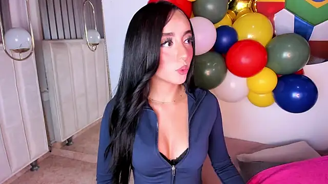 Emmarios qm online show from 25, 6, 2026