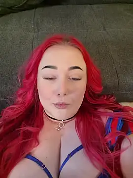 littleEve online show from 7, 4, 2026