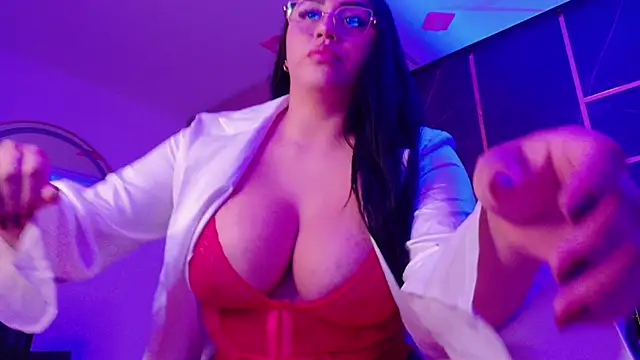 emily-Hornyy online show from 26, 5, 2026