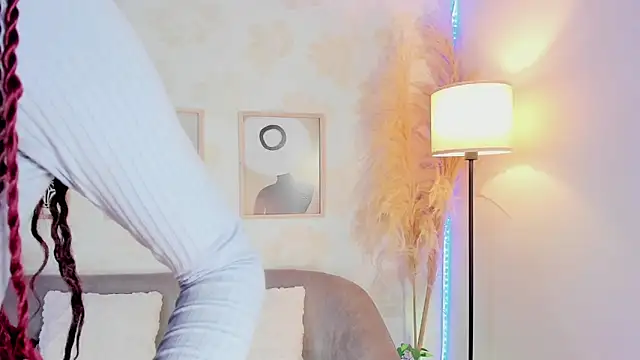 Caramel kiss  online show from 16, 6, 2026
