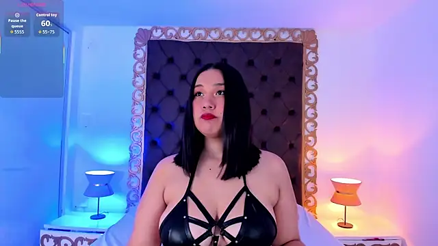 Snapshot of SelenaBloom chatting on 23, 5, 2026 SelenaBloom online show from 23, 5, 2026