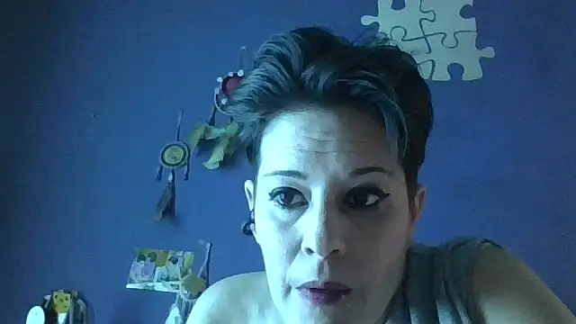 Snapshot of Estrella_40 chatting on 17, 5, 2026 Estrella 40 online show from 17, 5, 2026