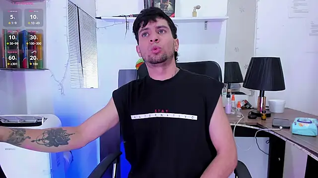 StefanoBigCock online show from 27, 5, 2026